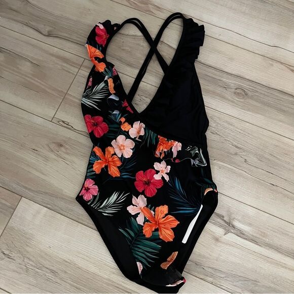 NWT tropical floral Cupshe swimsuit Size Small - Picture 2 of 7